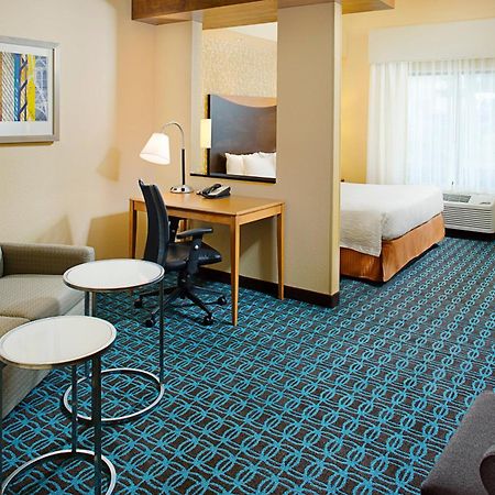 Fairfield Inn & Suites By Marriott San Antonio Seaworld / Westover Hills Eksteriør bilde