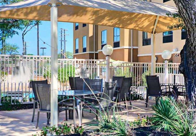 Fairfield Inn & Suites By Marriott San Antonio Seaworld / Westover Hills Eksteriør bilde