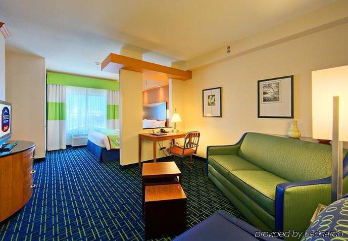 Fairfield Inn & Suites By Marriott San Antonio Seaworld / Westover Hills Eksteriør bilde